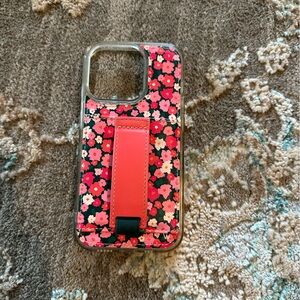 Walli iPhone 14 Pro Daisy Delight